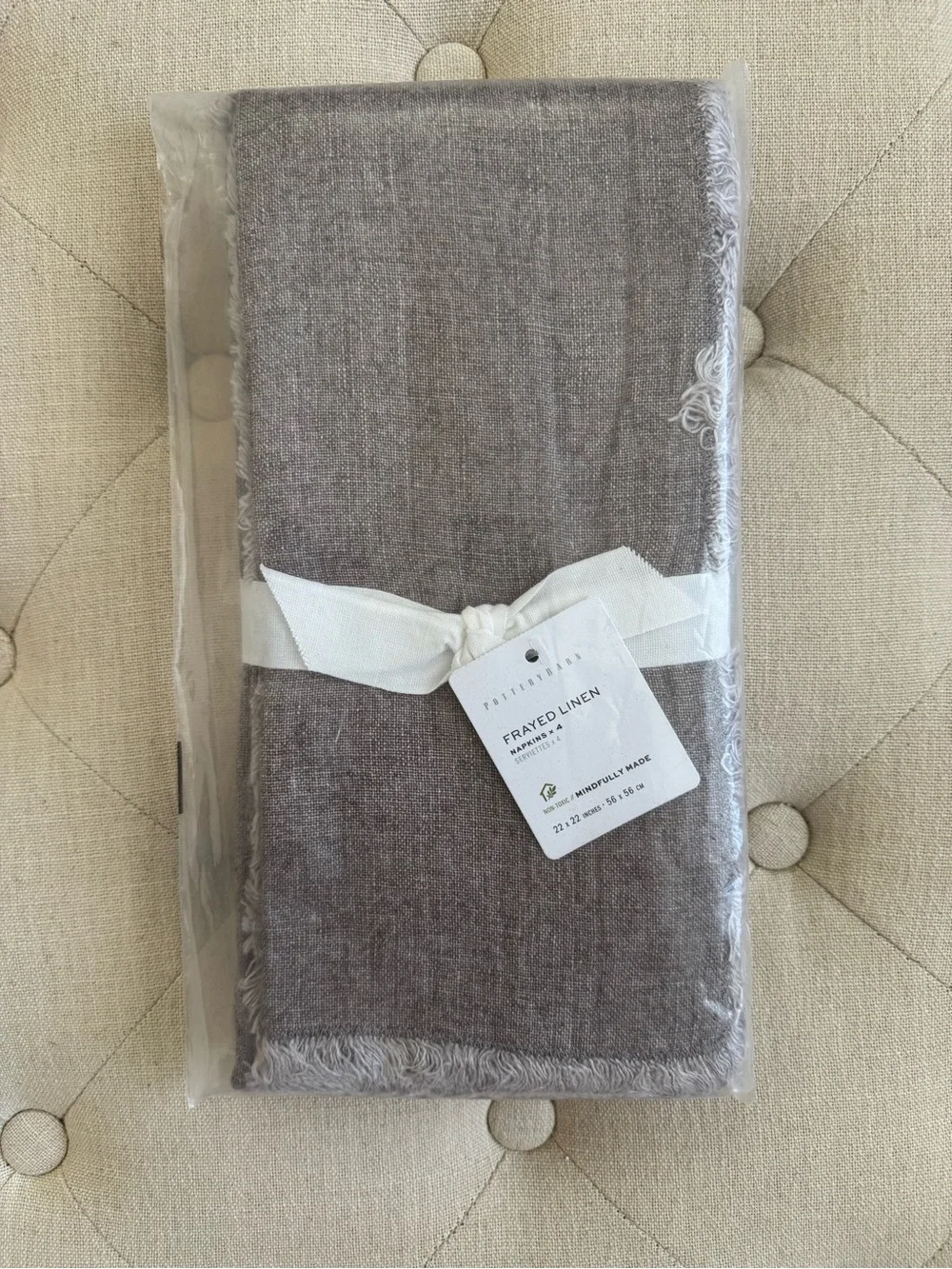 POTTERY BARN SET OF 4 FRAYED LINEN NAPKINS - NEW
